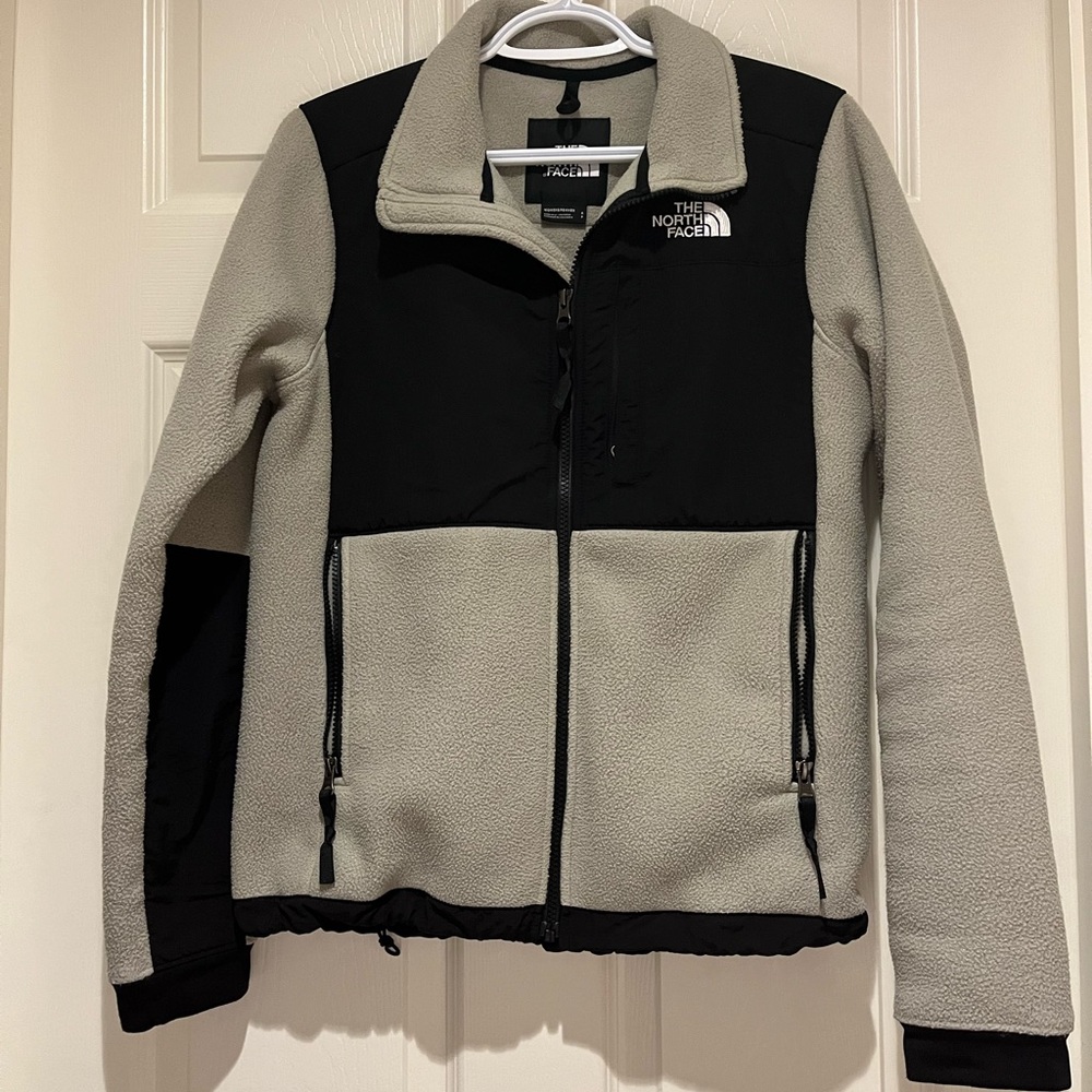 Women’s North face Denali Jacket